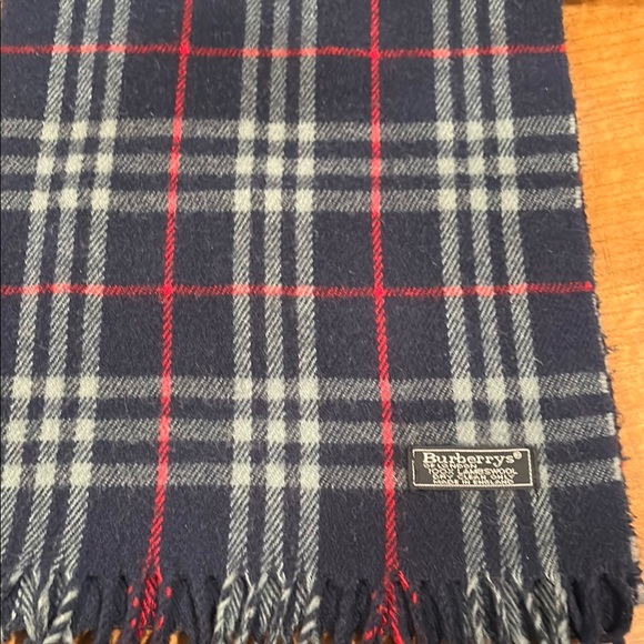 COPY - Burberry Navy Checkered Men's Scarf Excellent Used Condition - Picture 1 of 1